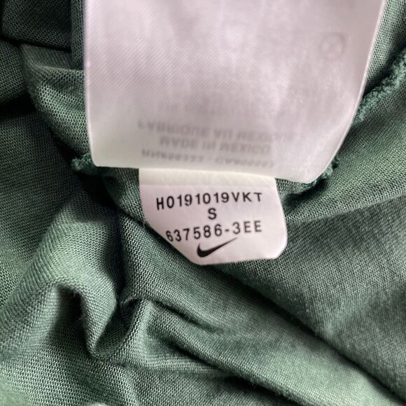 Milwaukee Bucks Shirt Mens Small Green Cream Nike Dri-Fit Swoosh Short Sleeve - Picture 10 of 10